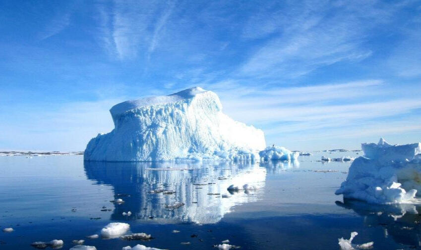 Iceberg, Antarctica Iceberg, Antarctica